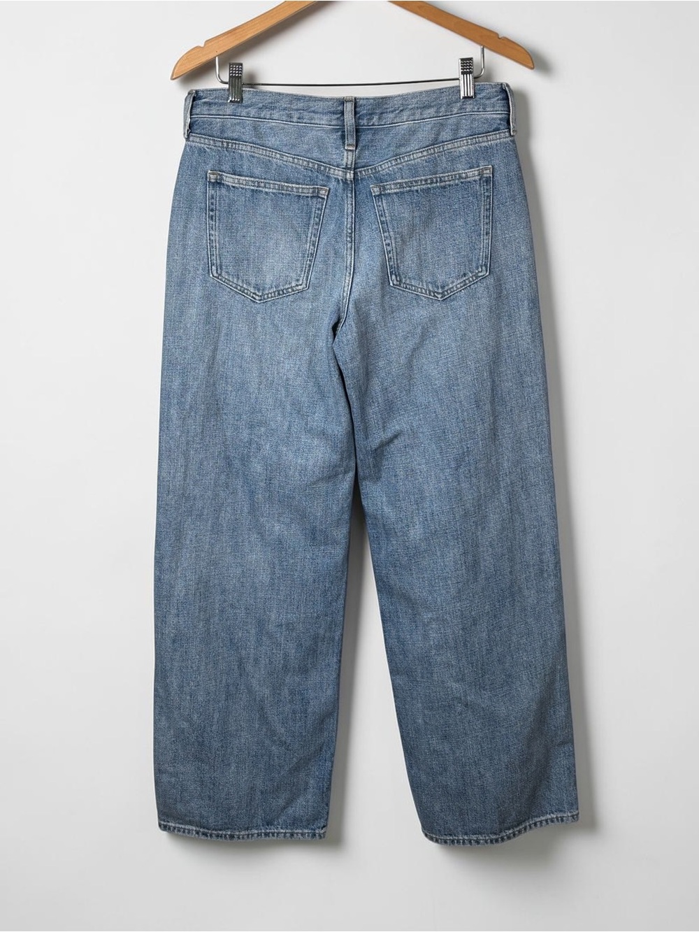 NWT J Crew Low Rise Wide Leg Jeans Sydney Wash 28 Cotton Relaxed Fit - Picture 3 of 12